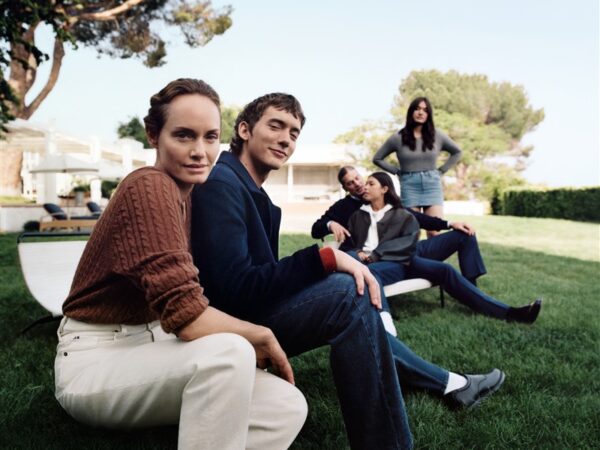 Tommy Hilfiger, Fall 2023 Campaign, ft Amber Valletta and Family